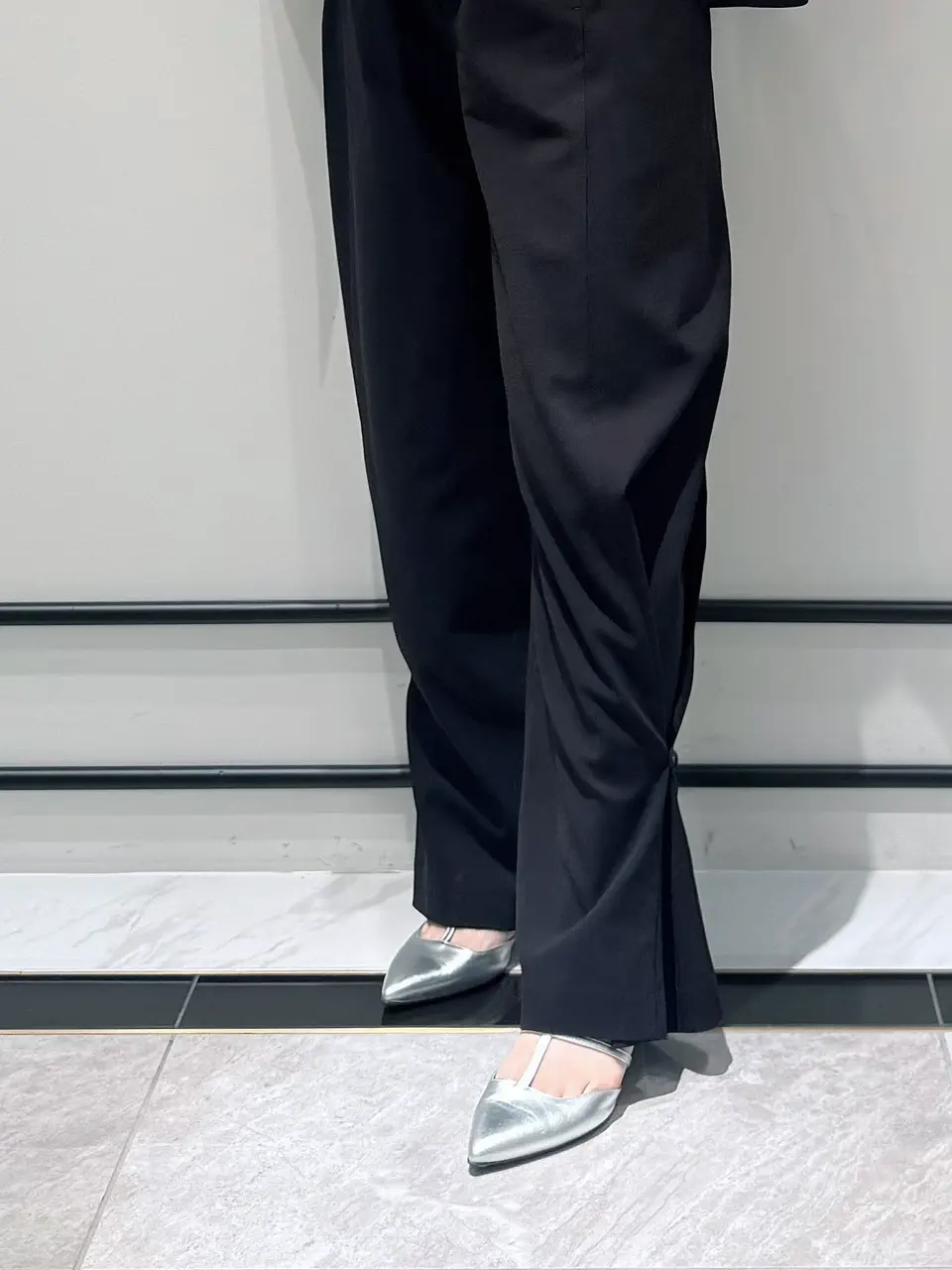 GRACE CONTINENTAL MOMOKO コーディネート画像