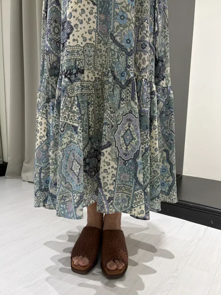 GRACE CONTINENTAL Maiko,N コーディネート画像