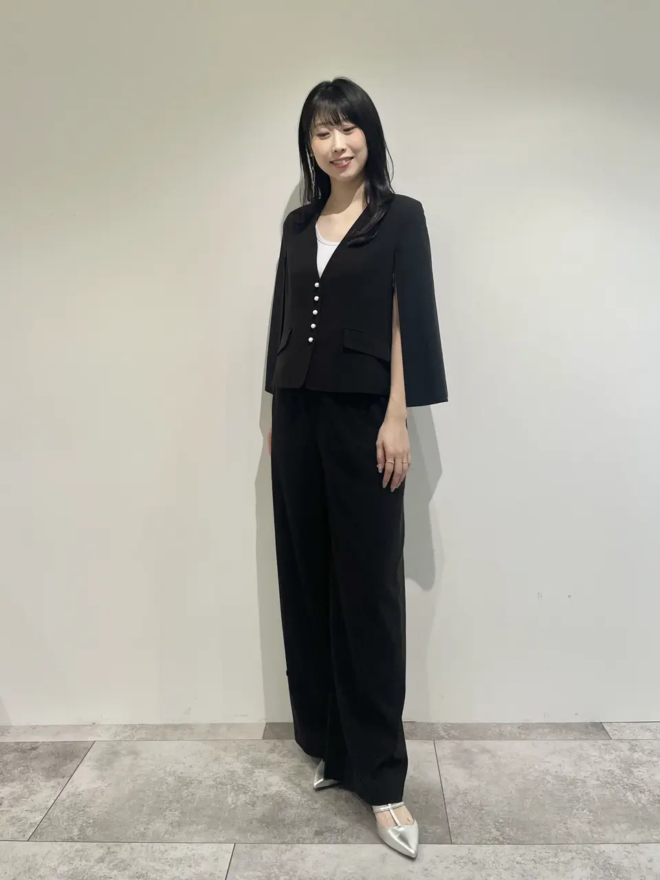 GRACE CONTINENTAL 端場 わかな コーディネート画像