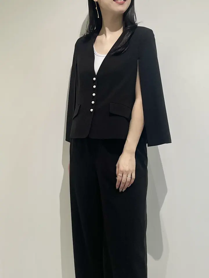 GRACE CONTINENTAL 端場 わかな コーディネート画像