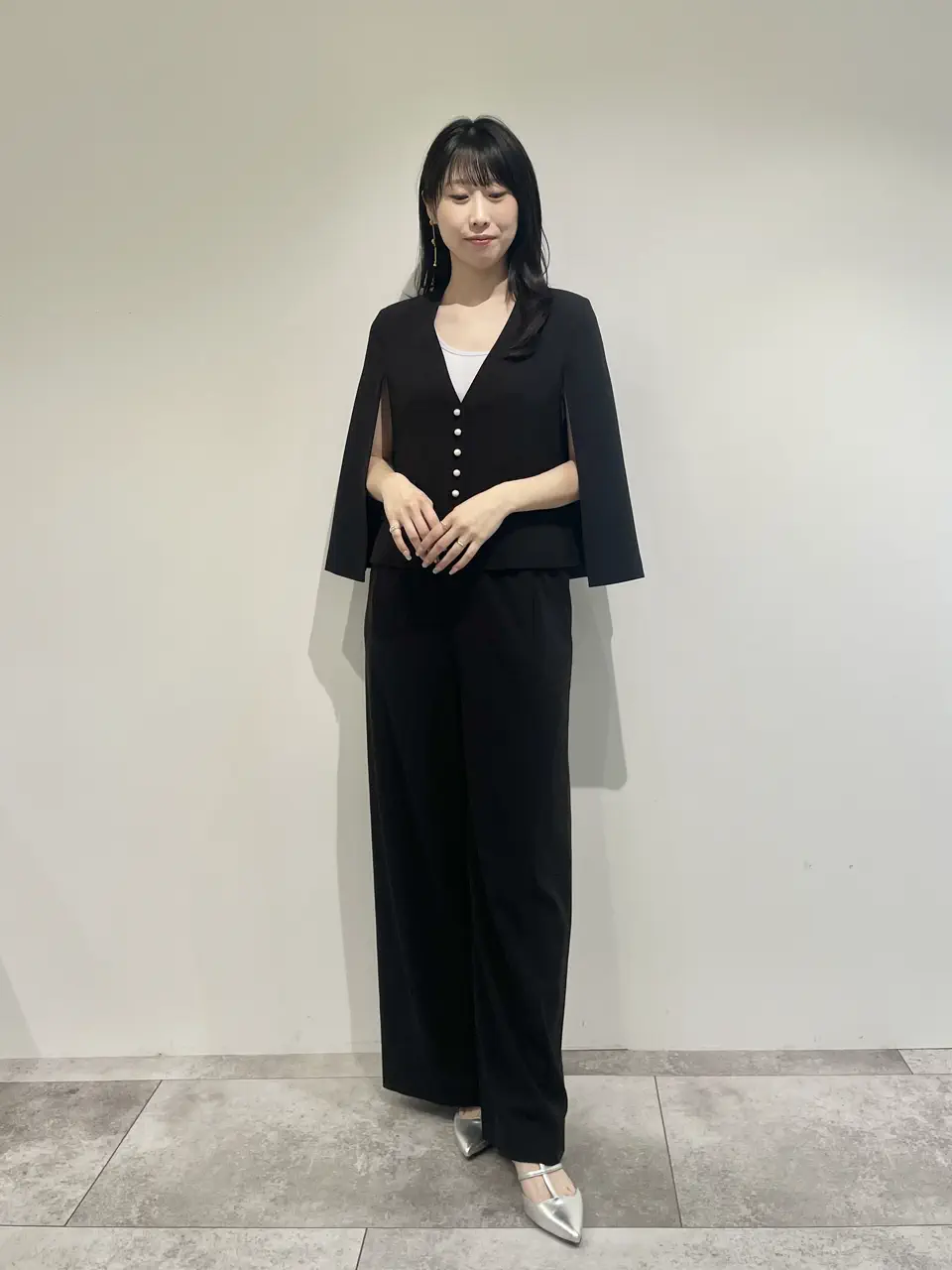 GRACE CONTINENTAL 端場 わかな コーディネート画像