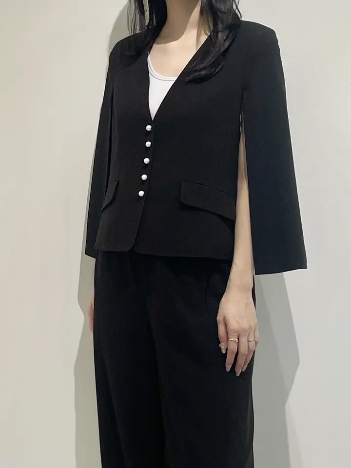 GRACE CONTINENTAL 端場 わかな コーディネート画像