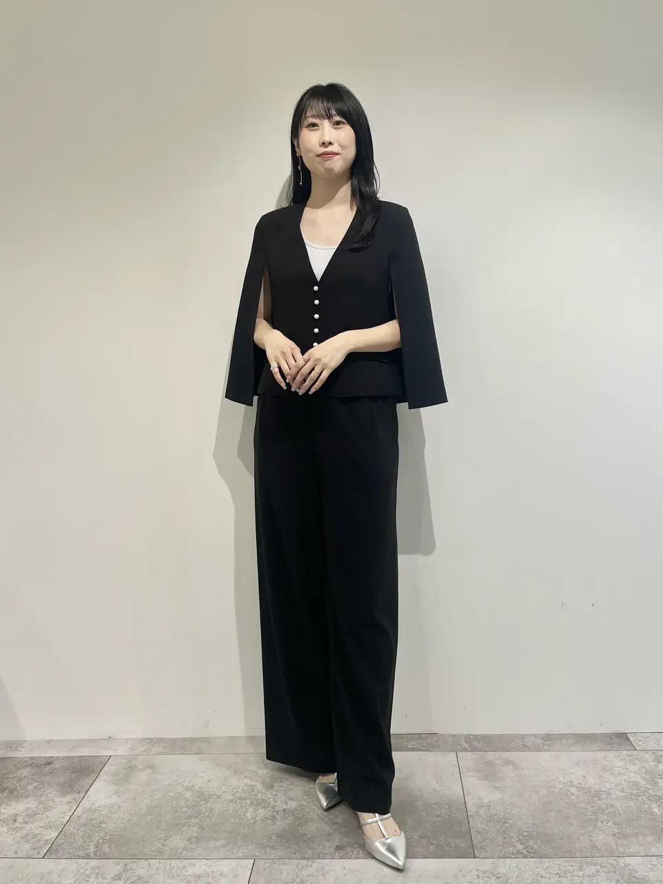 GRACE CONTINENTAL 端場 わかな コーディネート画像