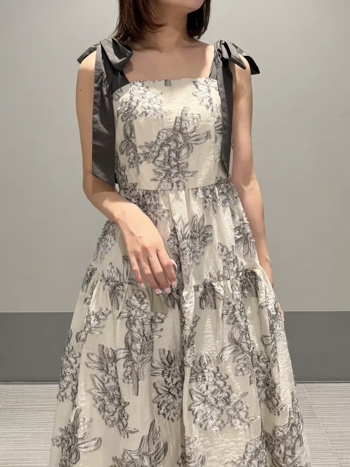 GRACE CONTINENTAL MORITA AI コーディネート画像