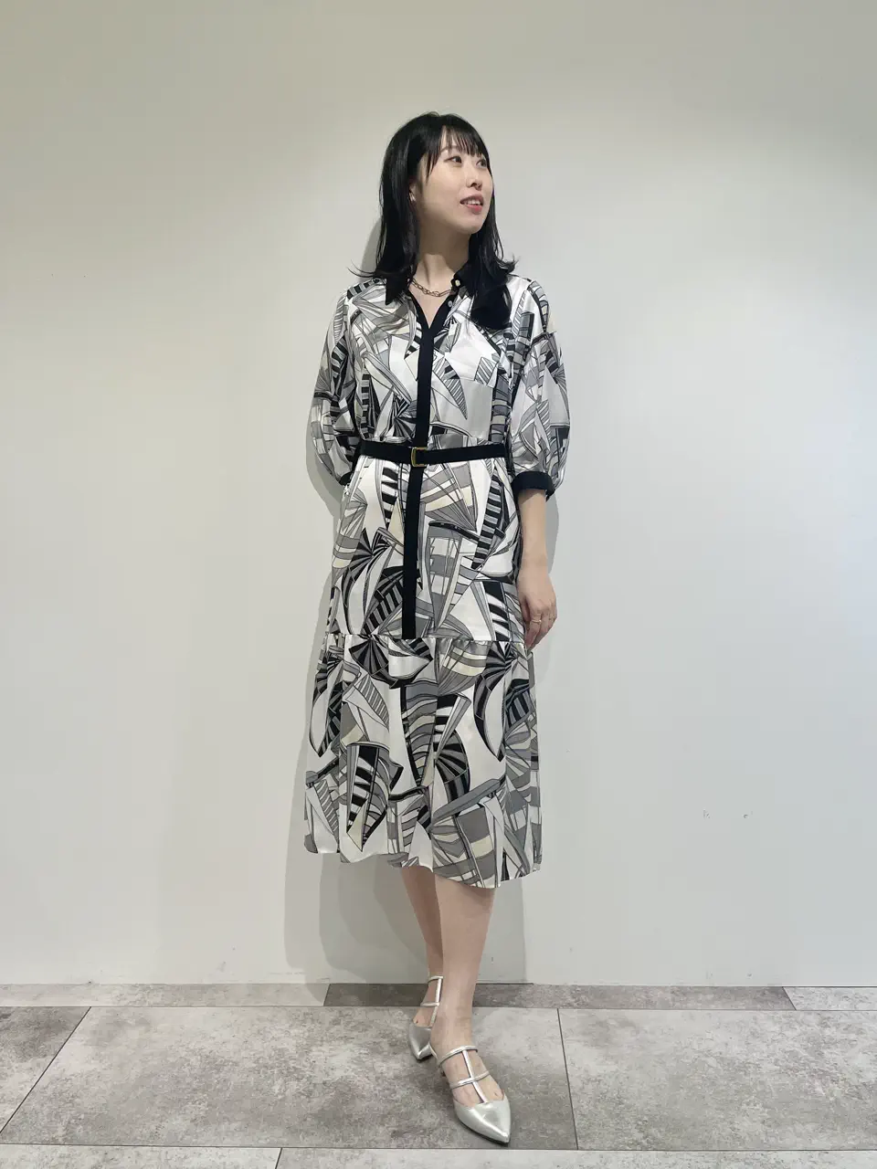 GRACE CONTINENTAL 端場 わかな コーディネート画像