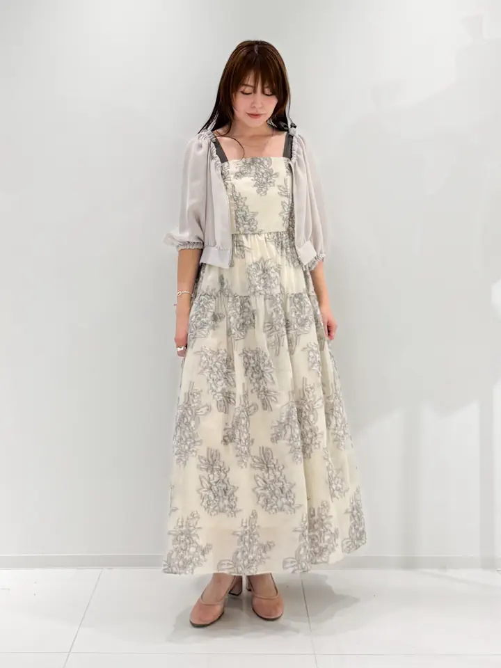 GRACE CONTINENTAL 古川温子 コーディネート画像