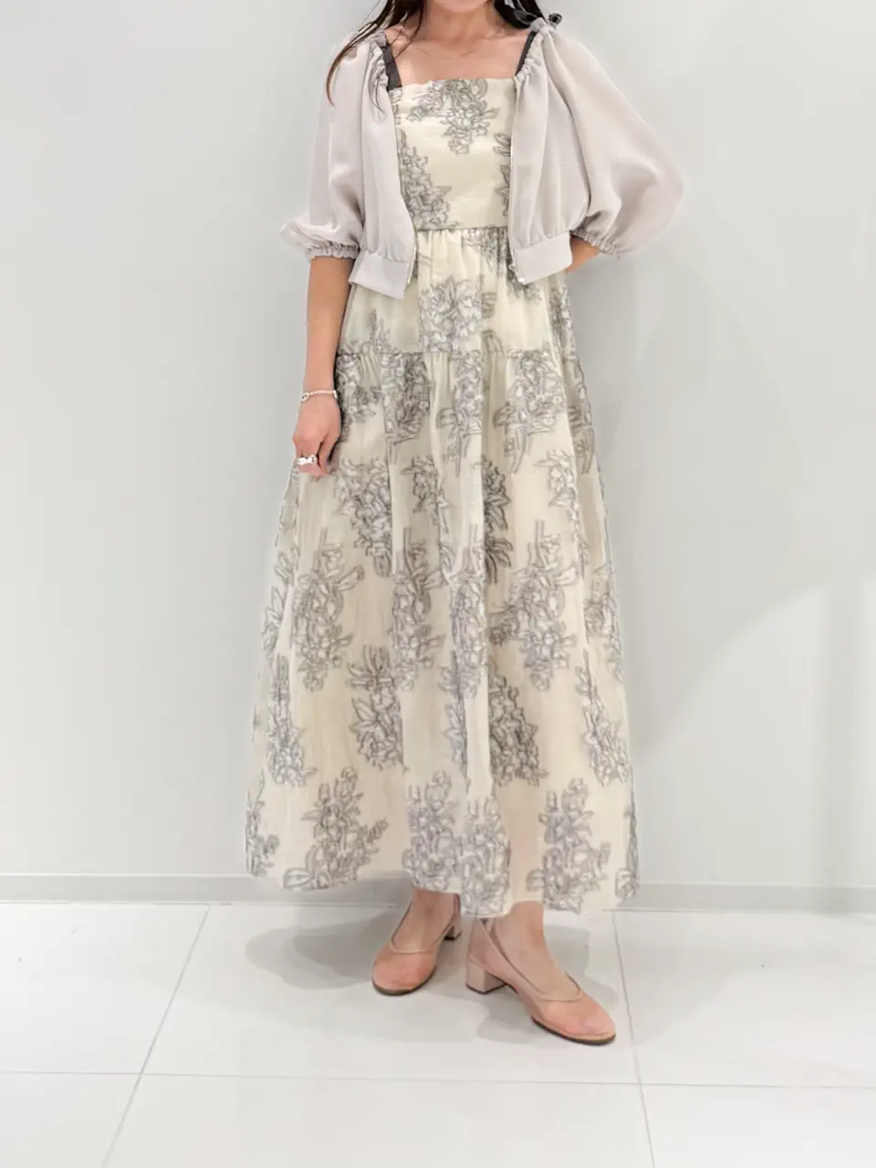 GRACE CONTINENTAL 古川温子 コーディネート画像