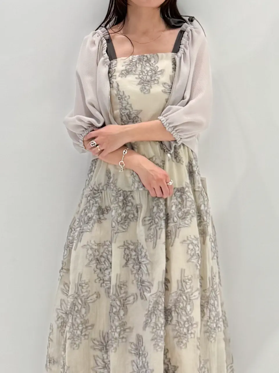 GRACE CONTINENTAL 古川温子 コーディネート画像