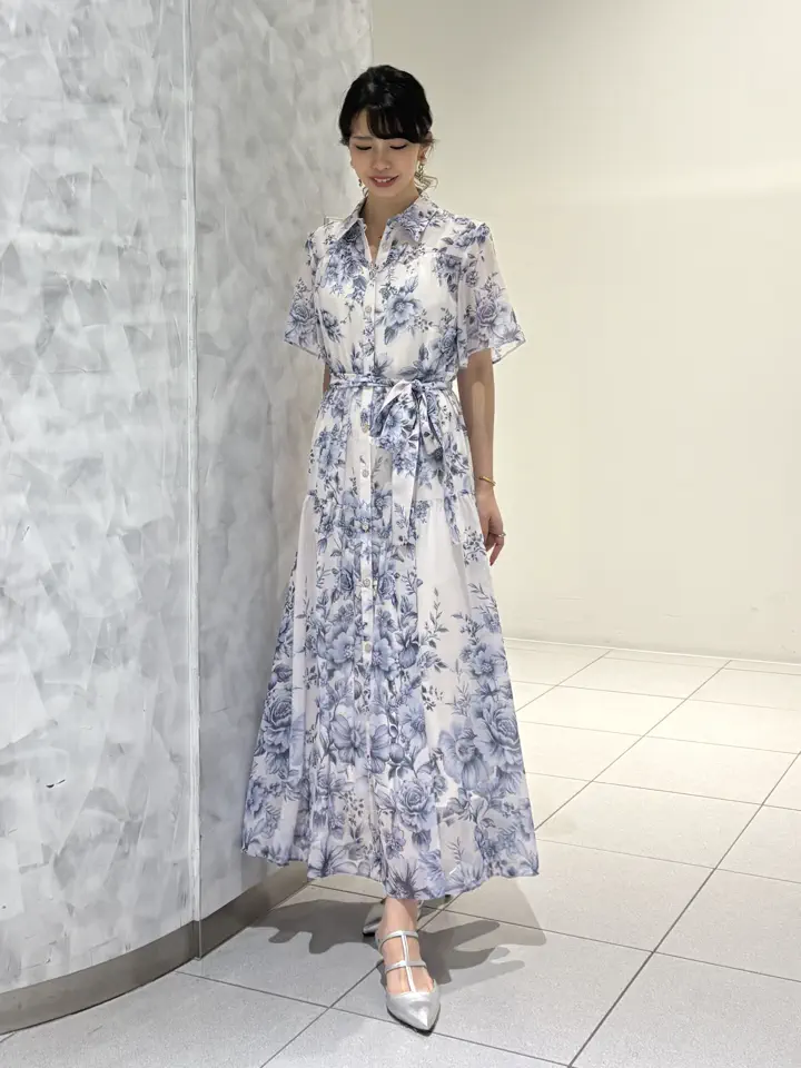 GRACE CONTINENTAL FUKUSHIMA YURIE コーディネート画像