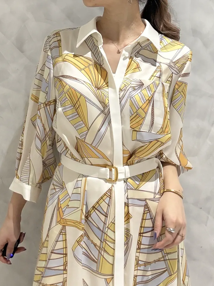 GRACE CONTINENTAL FUKUSHIMA YURIE コーディネート画像