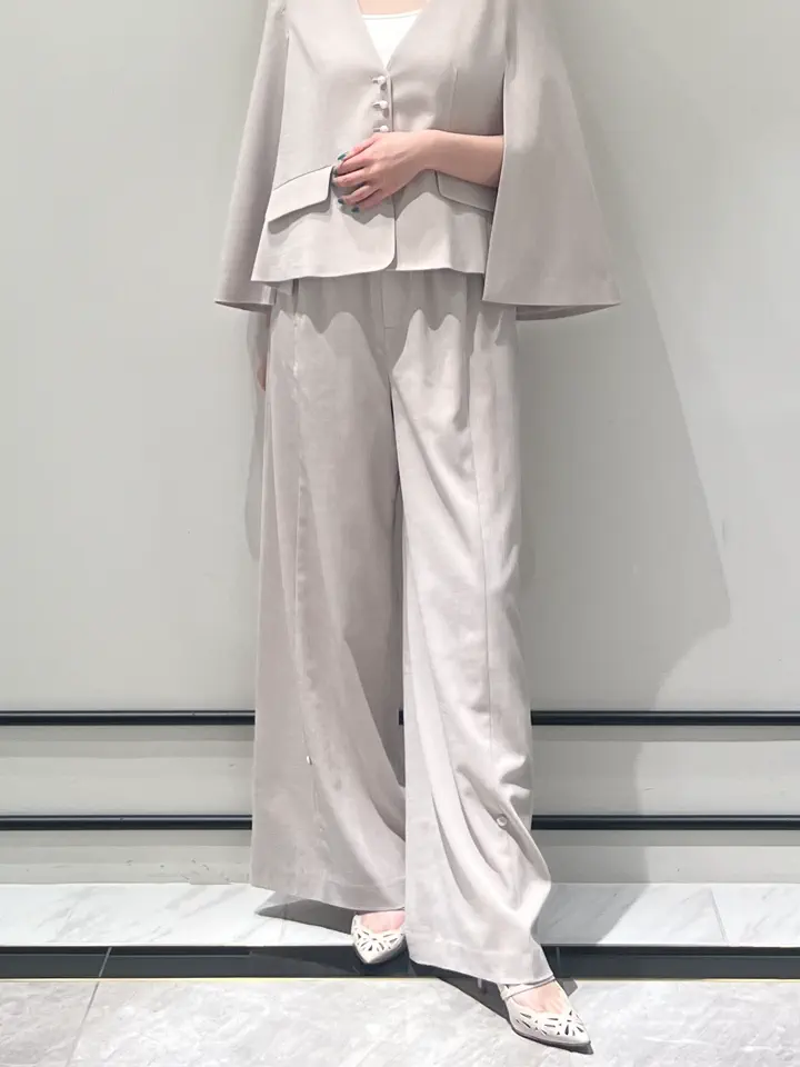 GRACE CONTINENTAL RIKO コーディネート画像