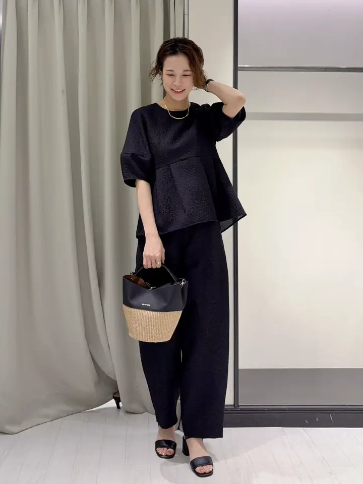 GRACE CONTINENTAL 亀田 未希 コーディネート画像