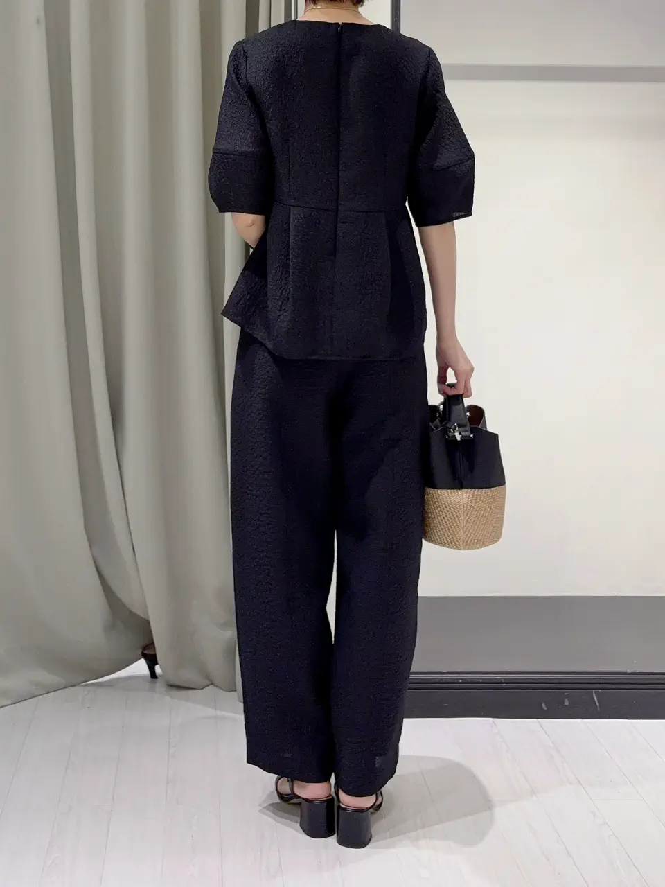 GRACE CONTINENTAL 亀田 未希 コーディネート画像