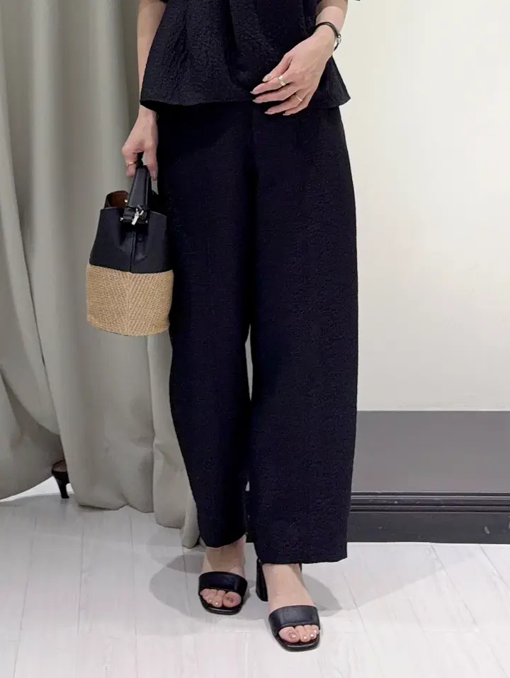 GRACE CONTINENTAL 亀田 未希 コーディネート画像