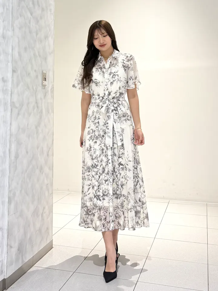 GRACE CONTINENTAL momo コーディネート画像