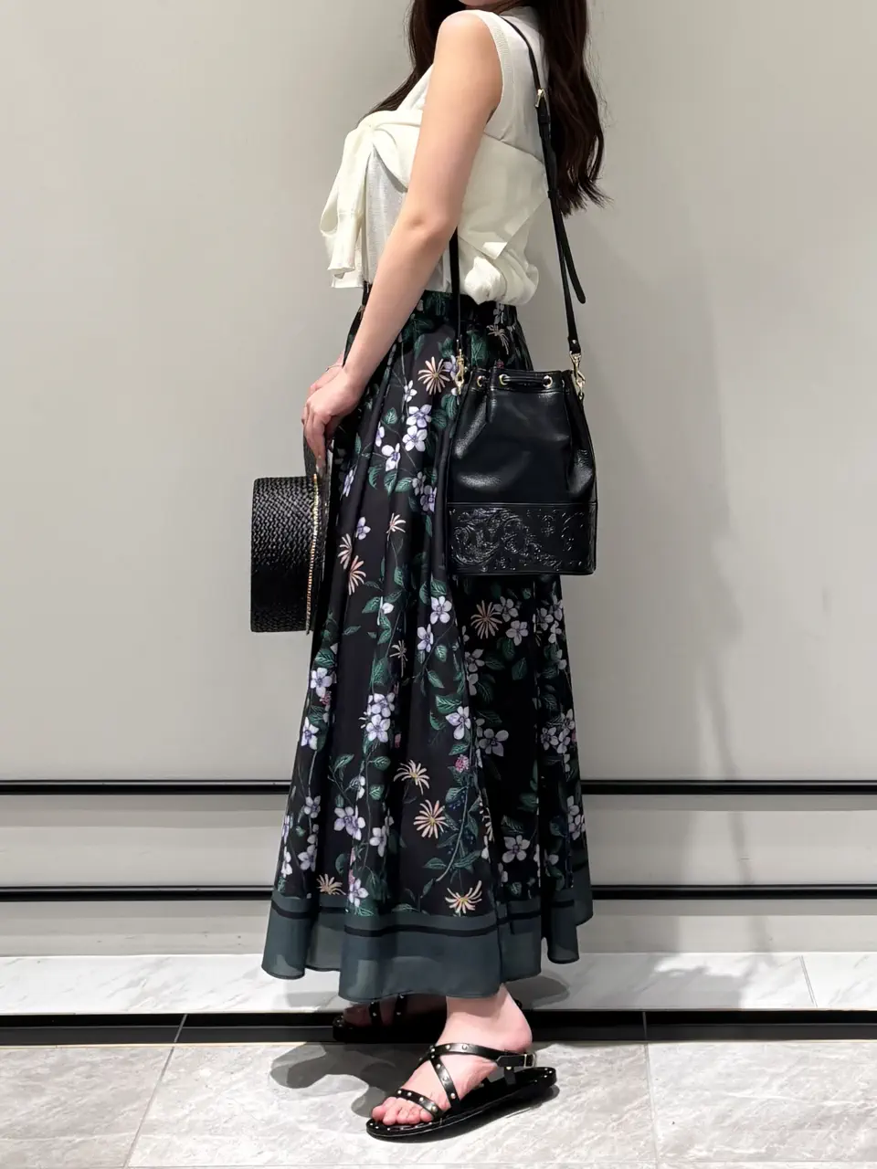 GRACE CONTINENTAL Kikuchi コーディネート画像