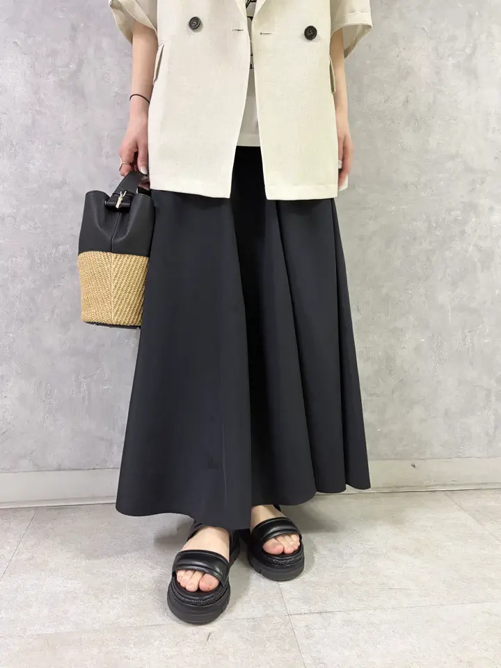 GRACE CONTINENTAL kobayashi コーディネート画像