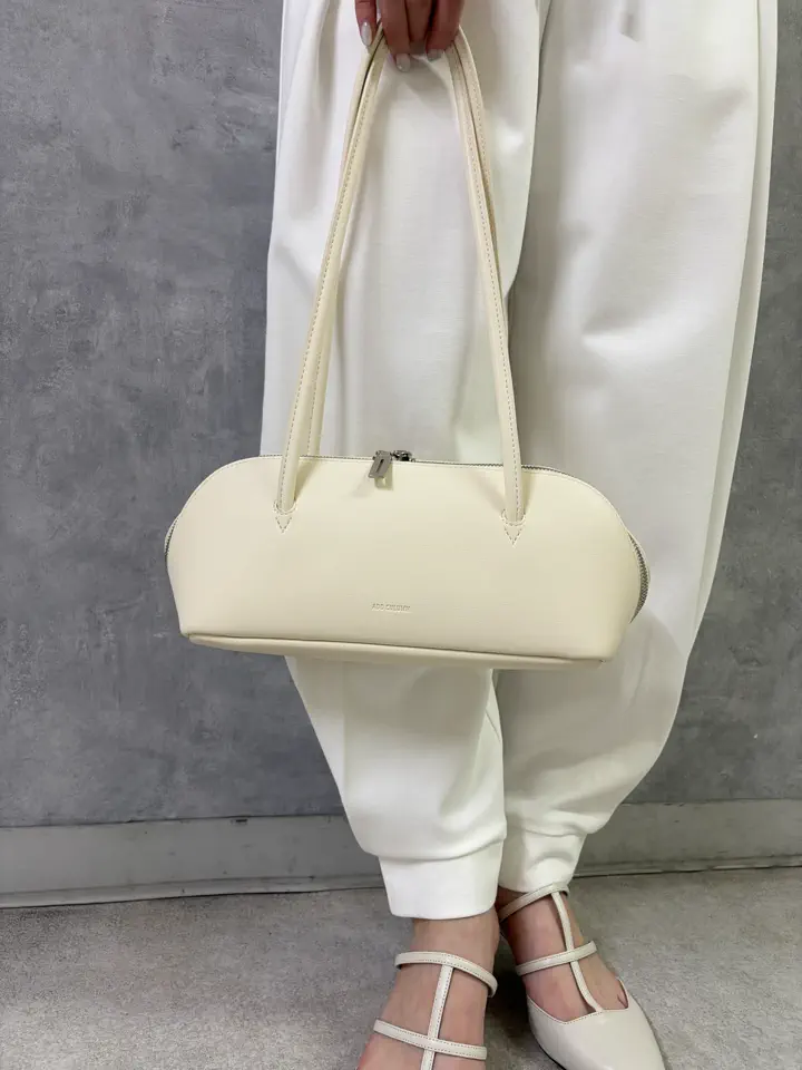 GRACE CONTINENTAL kobayashi コーディネート画像