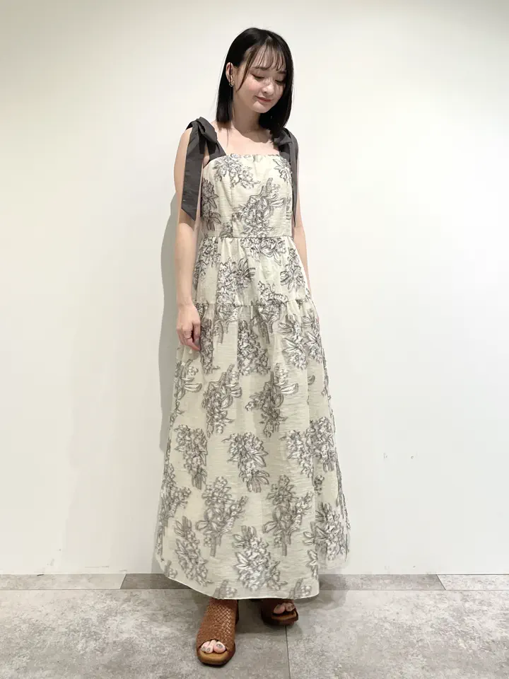 GRACE CONTINENTAL Nakatsu.m コーディネート画像