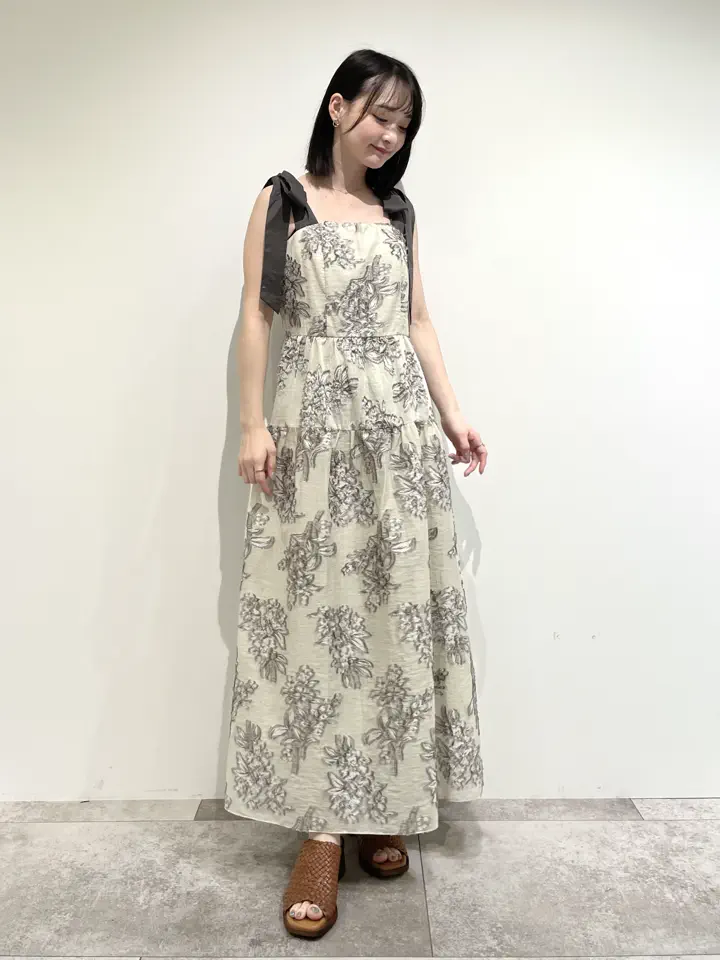 GRACE CONTINENTAL Nakatsu.m コーディネート画像