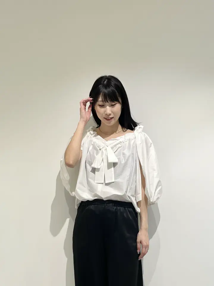 GRACE CONTINENTAL 端場 わかな コーディネート画像