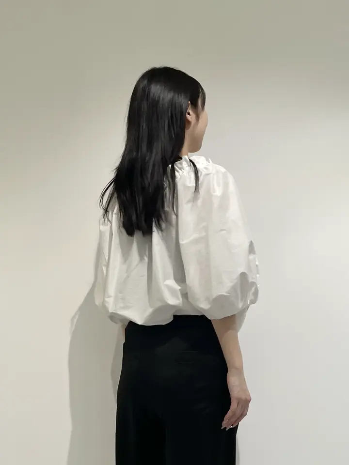 GRACE CONTINENTAL 端場 わかな コーディネート画像