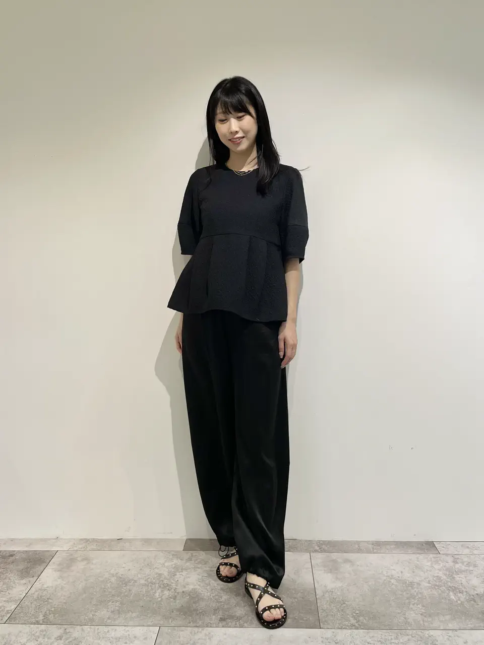  端場 わかな コーディネート画像