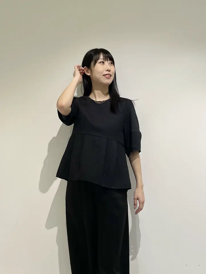 GRACE CONTINENTAL 端場 わかな コーディネート画像