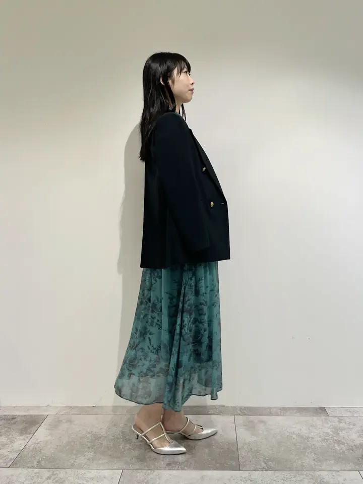 GRACE CONTINENTAL 端場 わかな コーディネート画像