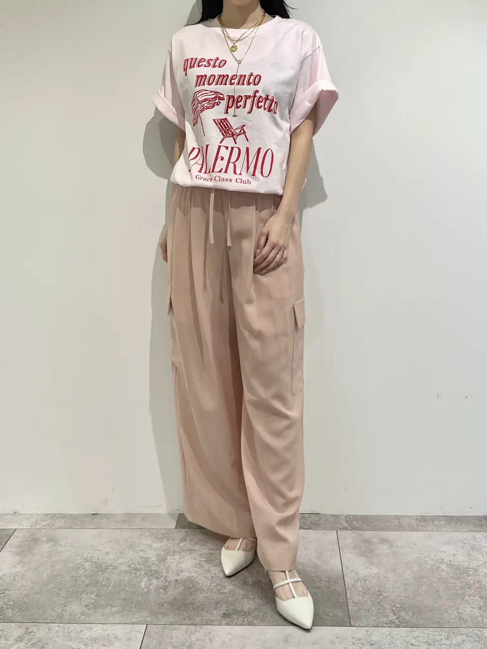 GRACE CONTINENTAL 端場 わかな コーディネート画像