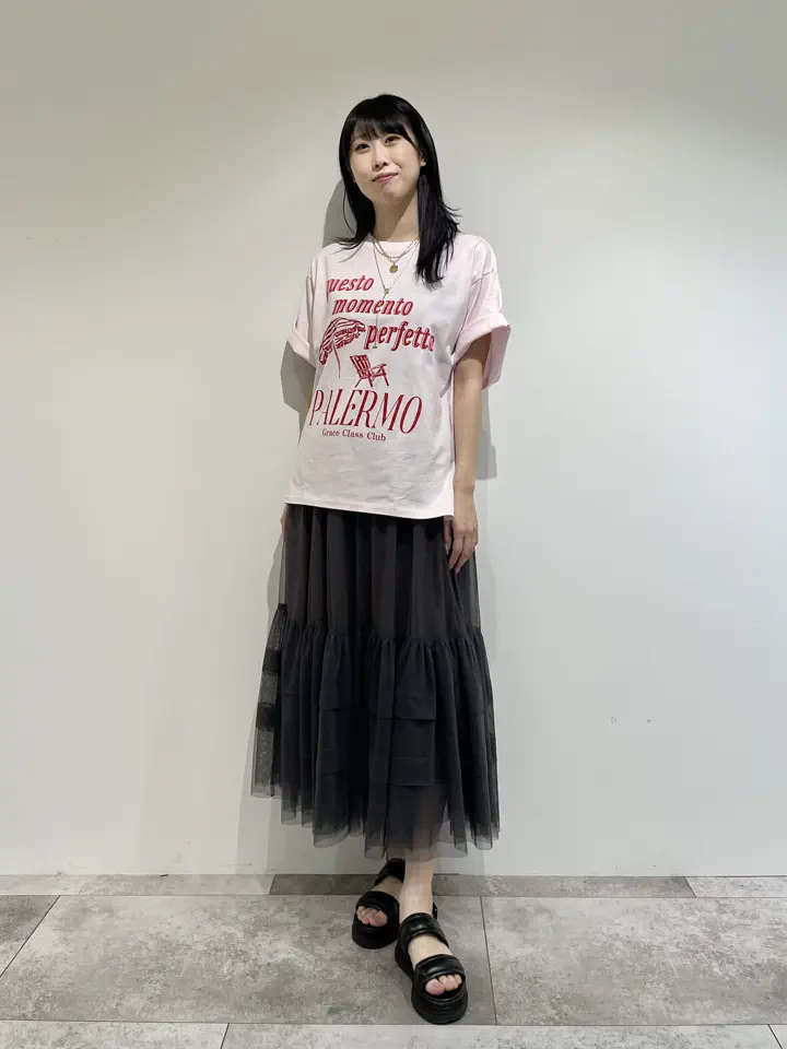 GRACE CONTINENTAL 端場 わかな コーディネート画像