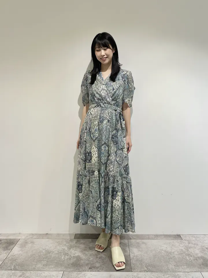 GRACE CONTINENTAL 端場 わかな コーディネート画像