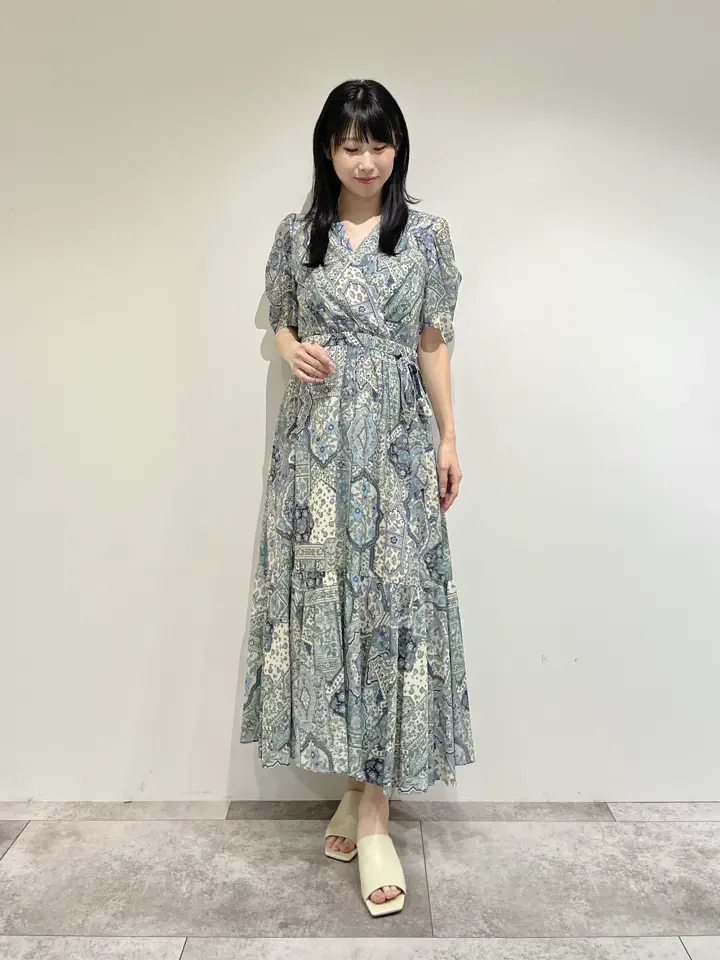 GRACE CONTINENTAL 端場 わかな コーディネート画像