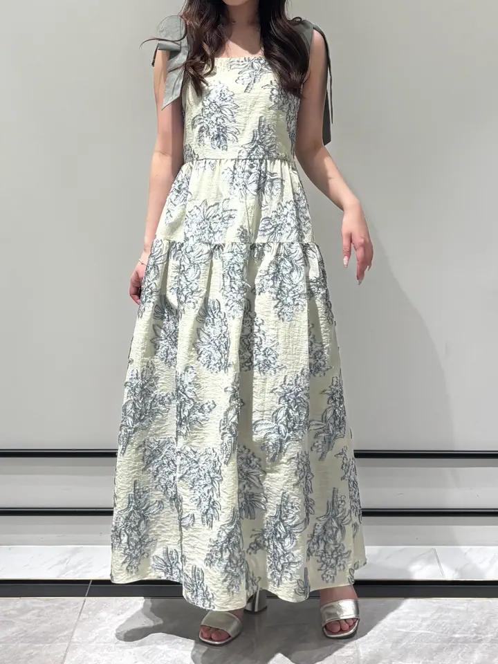 GRACE CONTINENTAL Kikuchi コーディネート画像