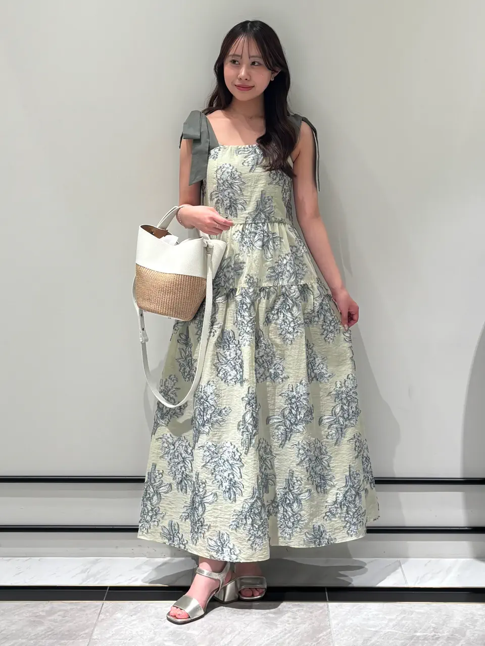 GRACE CONTINENTAL Kikuchi コーディネート画像