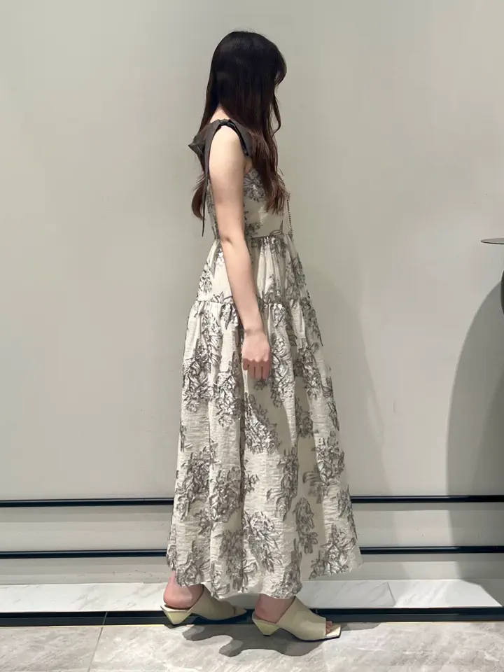 GRACE CONTINENTAL RIKO コーディネート画像