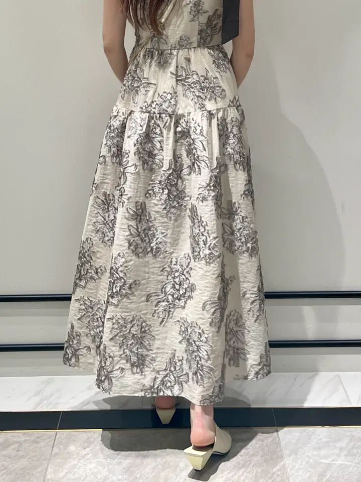 GRACE CONTINENTAL RIKO コーディネート画像