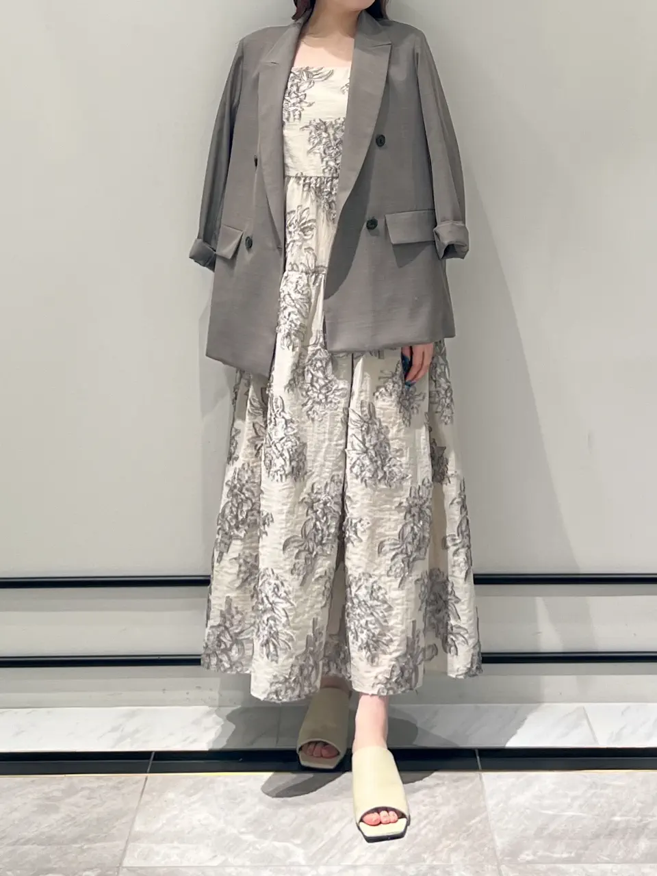 GRACE CONTINENTAL RIKO コーディネート画像