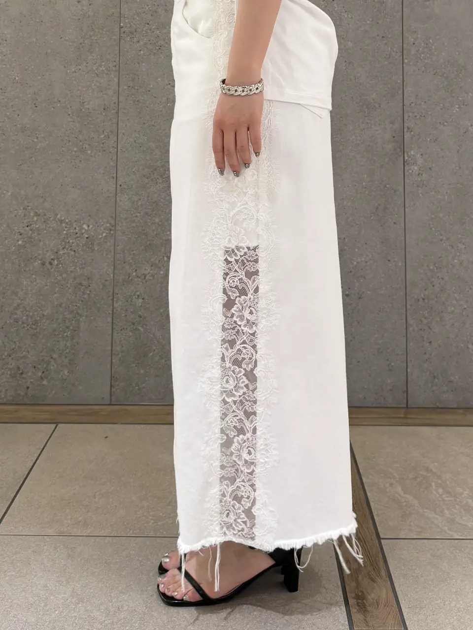 GRACE CONTINENTAL anri コーディネート画像