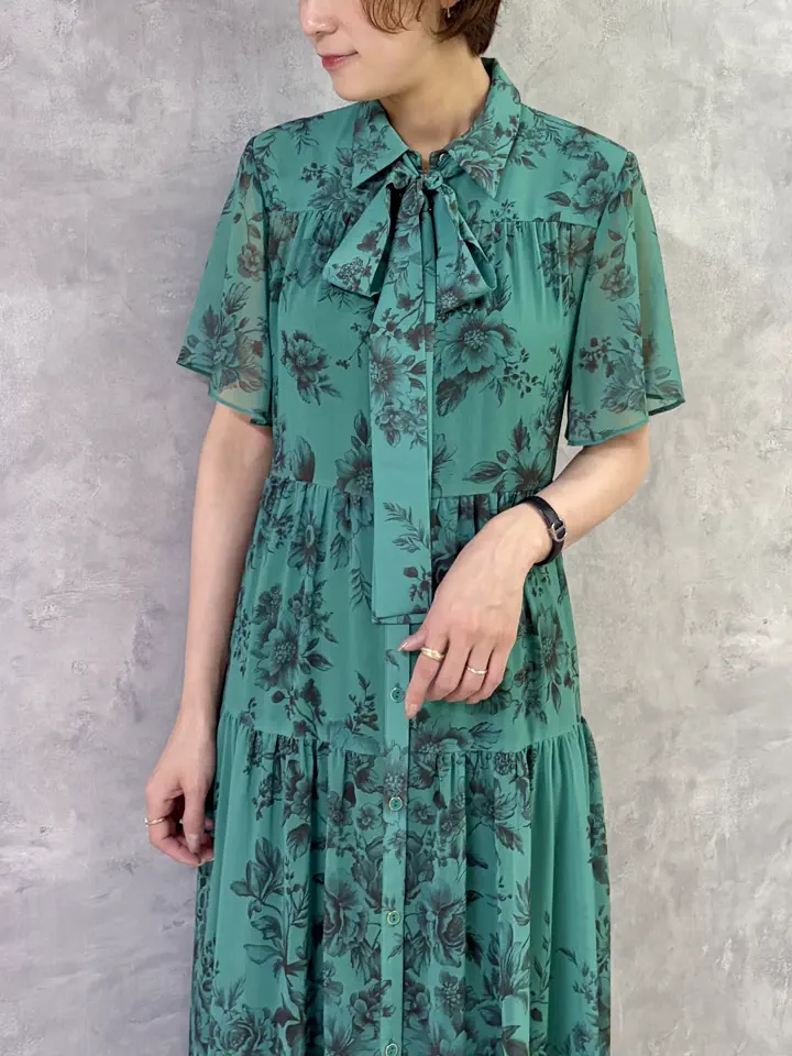 GRACE CONTINENTAL 亀田 未希 コーディネート画像