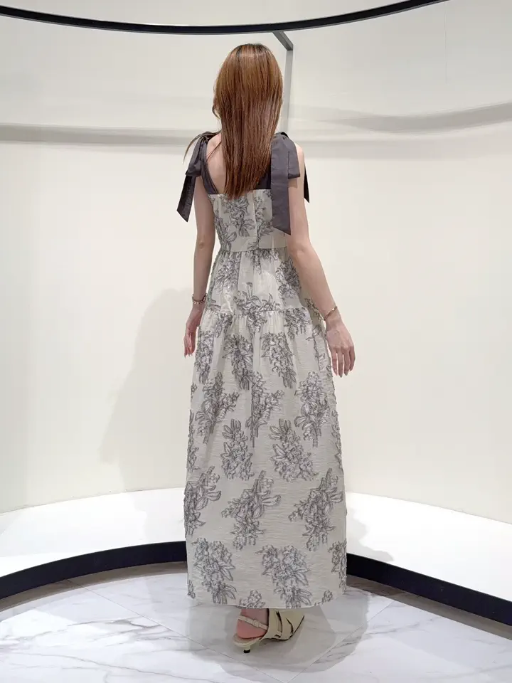 GRACE CONTINENTAL Suzuka コーディネート画像