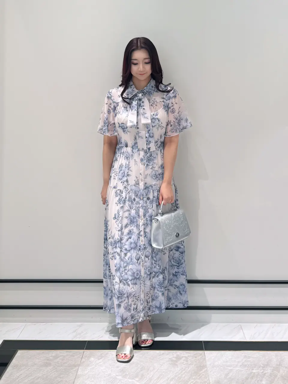 GRACE CONTINENTAL MOMOKO コーディネート画像