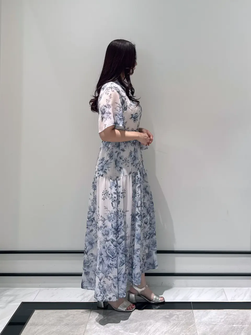 GRACE CONTINENTAL MOMOKO コーディネート画像