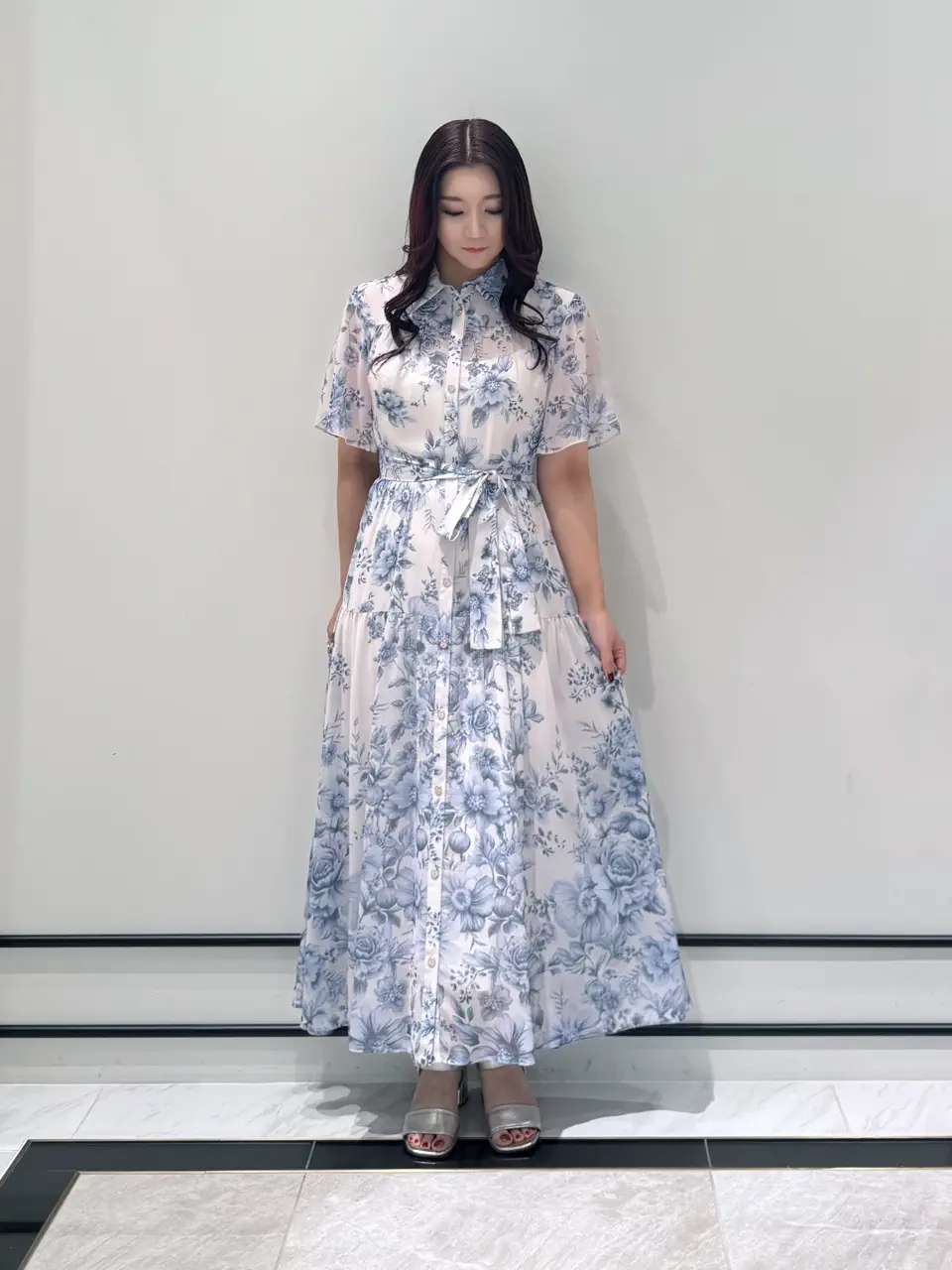 GRACE CONTINENTAL MOMOKO コーディネート画像