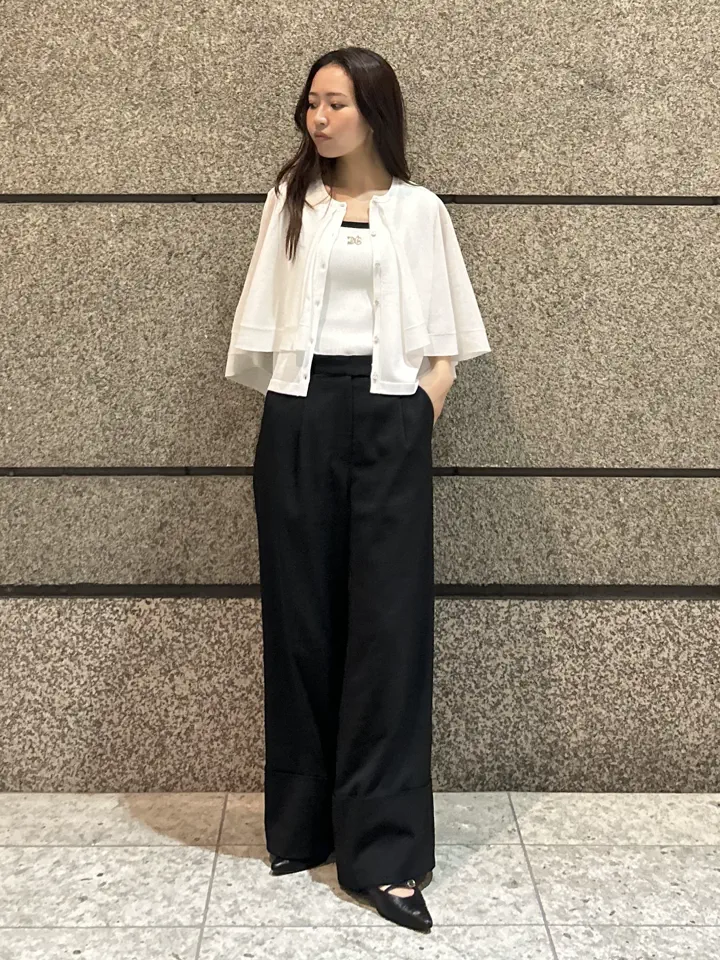 GRACE CONTINENTAL ERINA KATO コーディネート画像