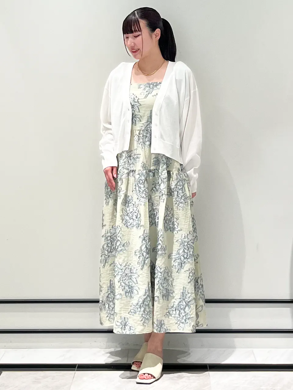 GRACE CONTINENTAL CHISAKO.S コーディネート画像