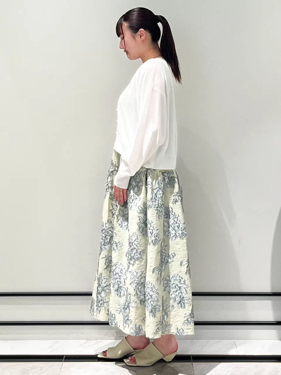 GRACE CONTINENTAL CHISAKO.S コーディネート画像