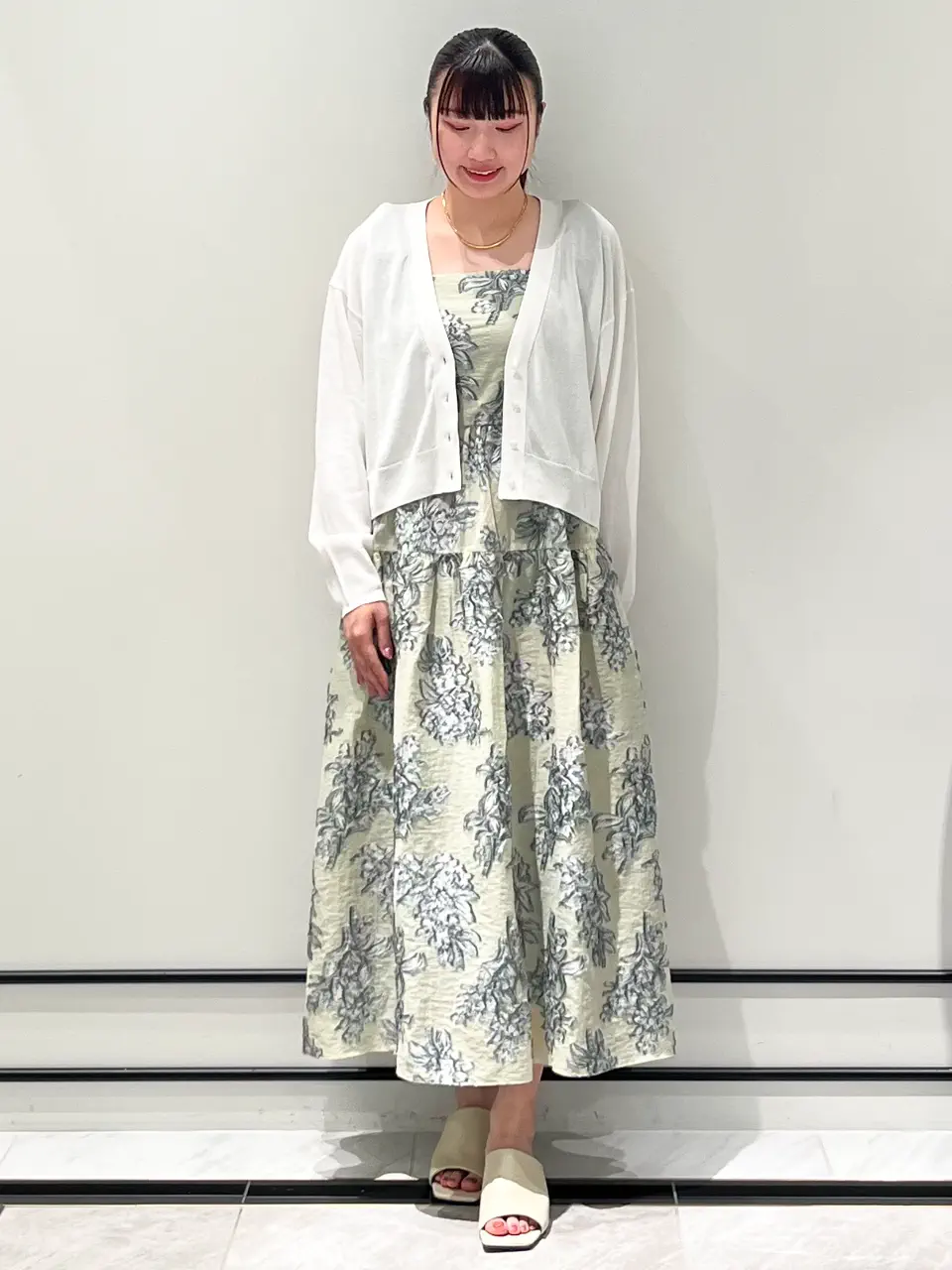 GRACE CONTINENTAL CHISAKO.S コーディネート画像