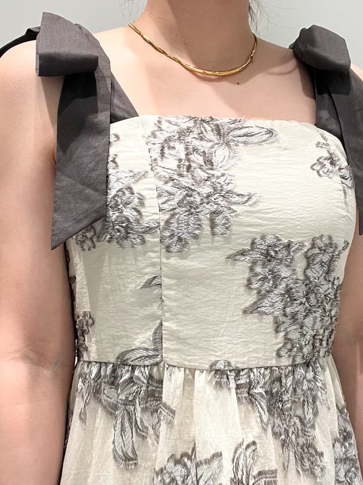 GRACE CONTINENTAL CHISAKO.S コーディネート画像