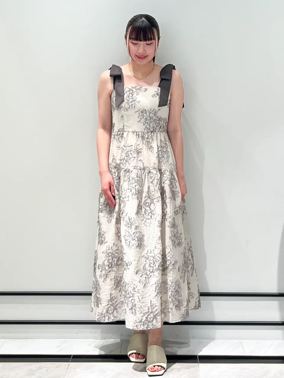 GRACE CONTINENTAL CHISAKO.S コーディネート画像